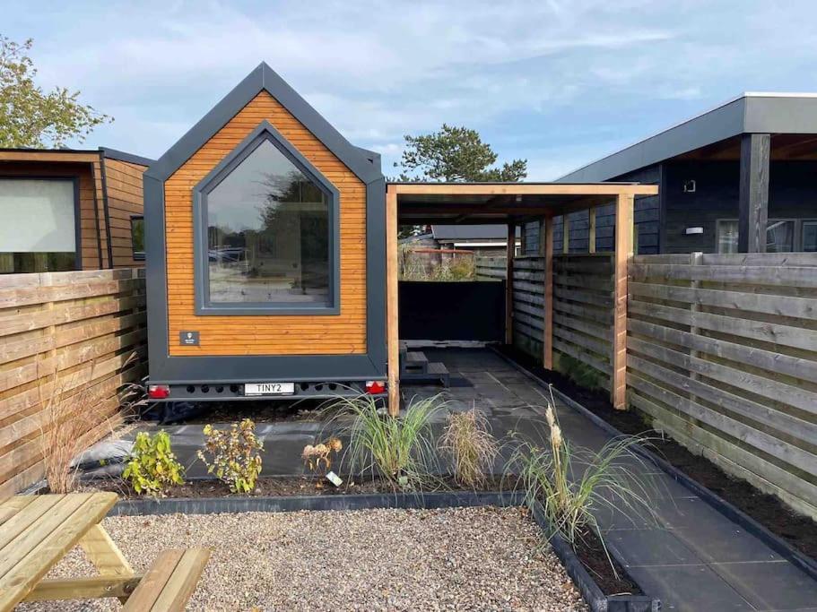 Tiny House With Sauna & Jacuzzi Near Amsterdam Vijfhuizen Exterior photo