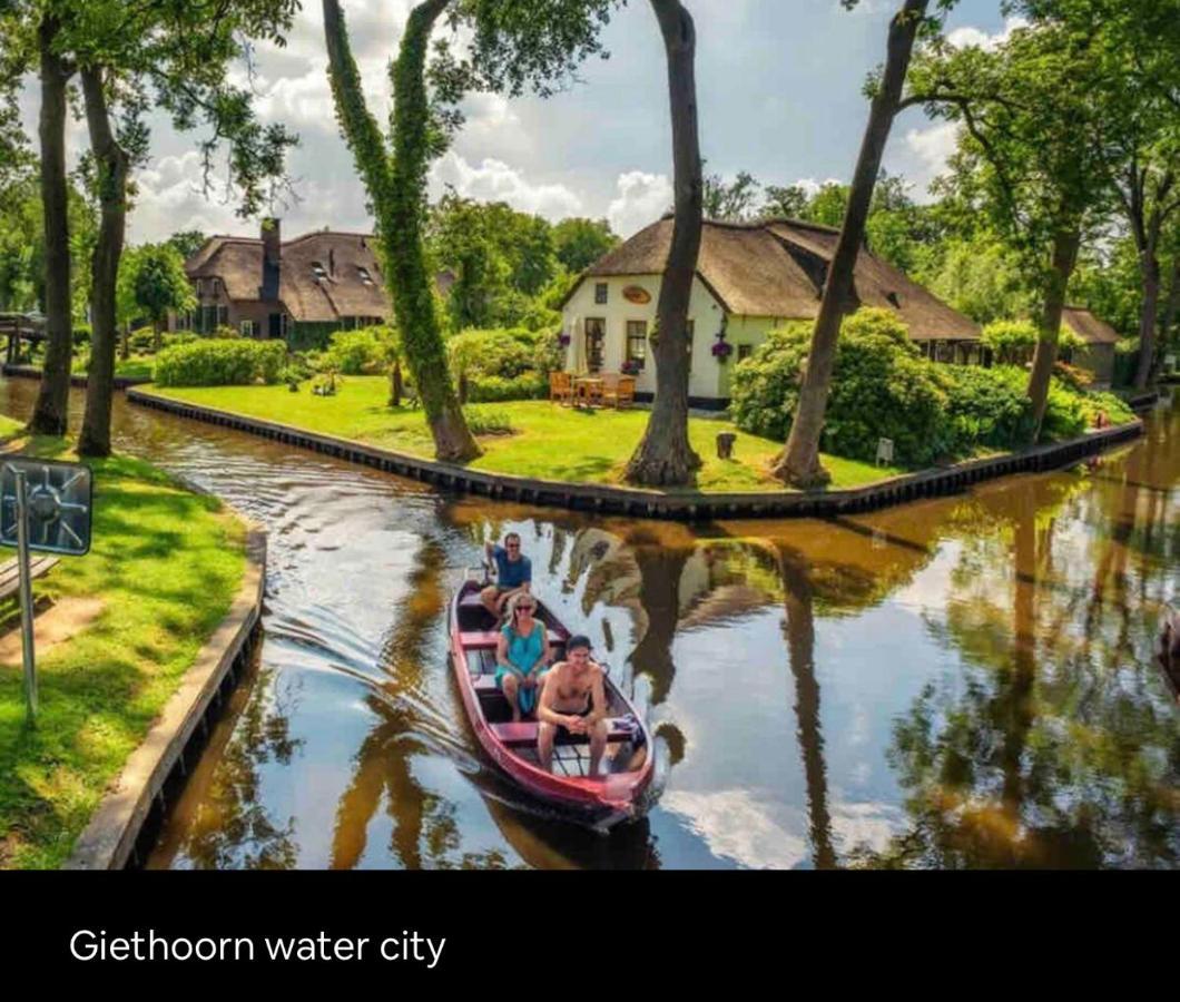 Tiny House With Sauna & Jacuzzi Near Amsterdam Vijfhuizen Exterior photo